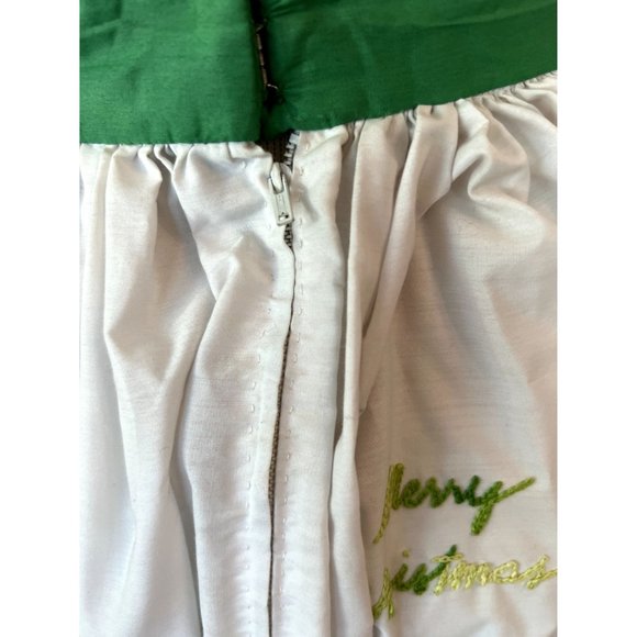 Vintage Small Embroidered Full Circle Cotton Christmas Skirt - Picture 8 of 11